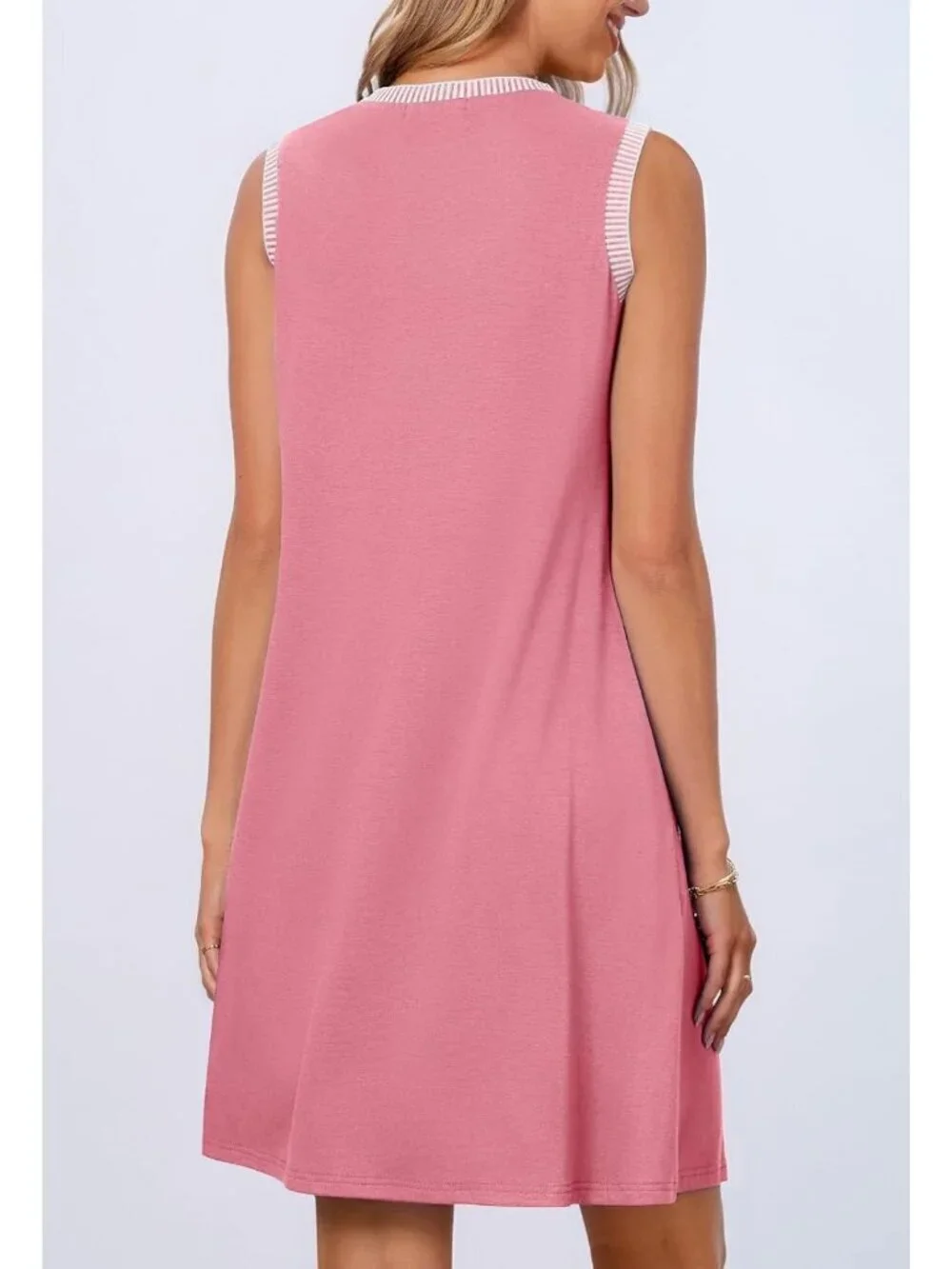N/A dress runs